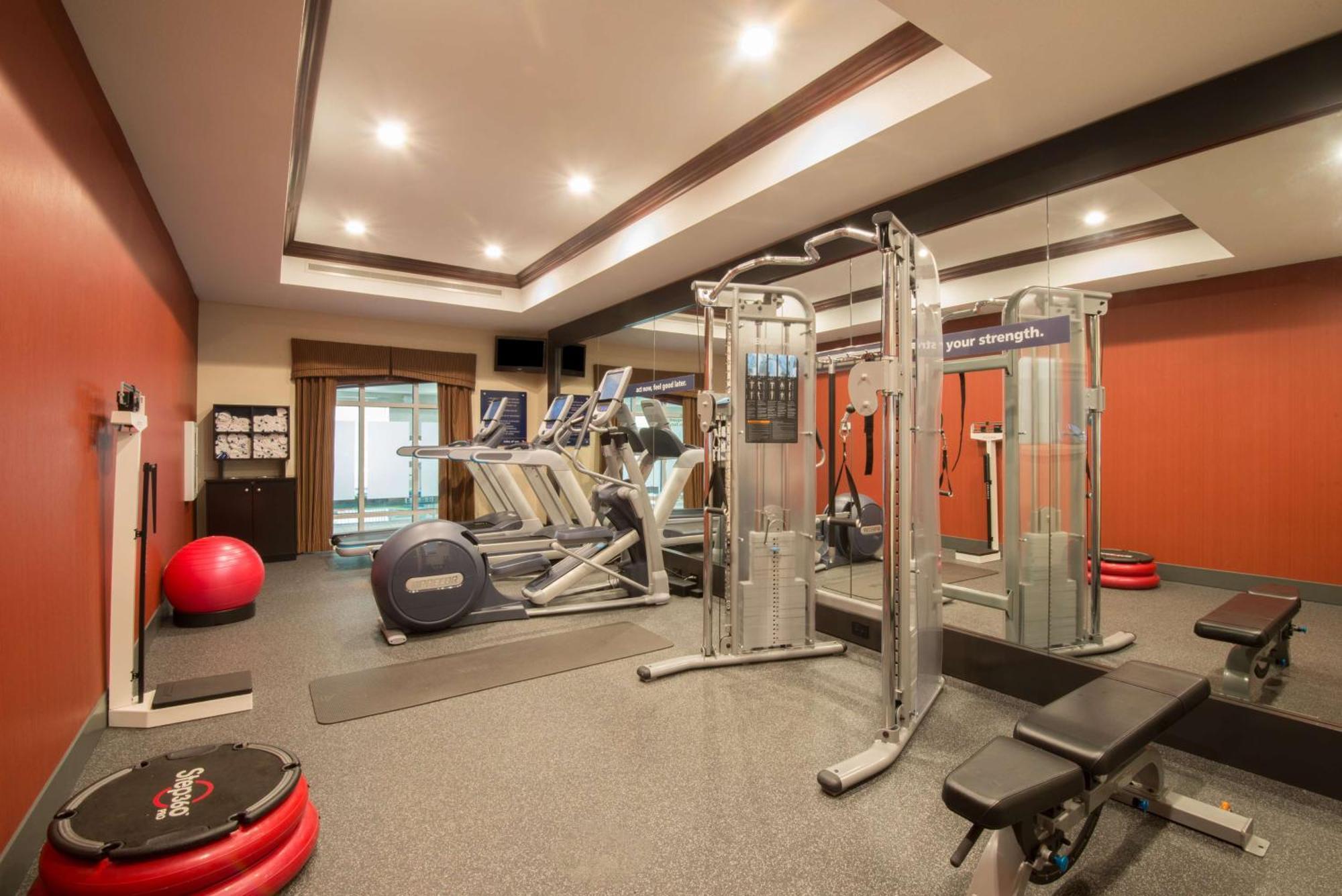 Hampton Inn Кингстон Экстерьер фото